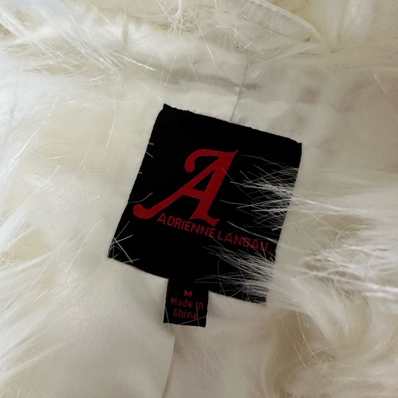 Adrienne Landau Ivory Faux Fur Sleeveless Vest size. Size M - Picture 3 of 7